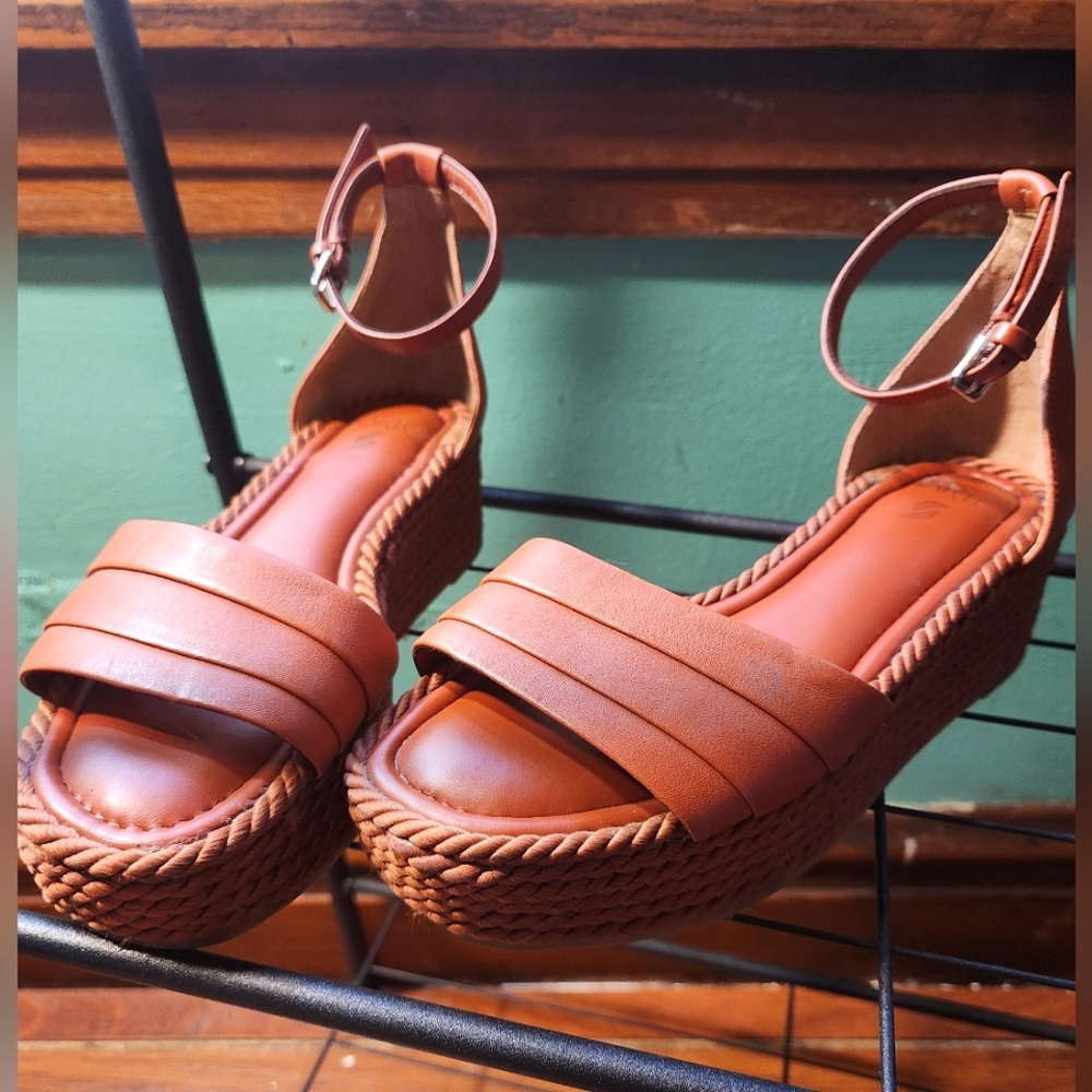 Sarto by Franco Sarto Via Flatform Sandals Rope Espadrille Red Brown, Size 7.5